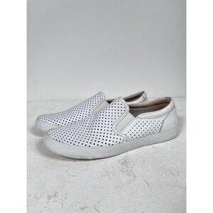 Clarks Somerset White Perforated Casual Pull On Leather Loafers Sz 9.5